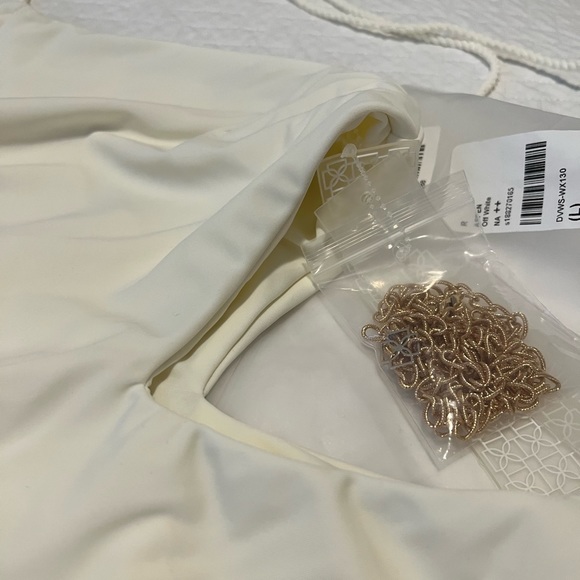 *NWT* Devon Windsor Mountain One Piece L - Picture 6 of 9